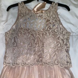 formal champagne dress.Theres no tears or stains in the material great condition